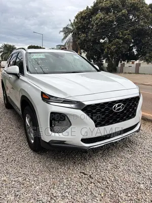 Hyundai Santa Fe SE 2.4 AWD 2019 White