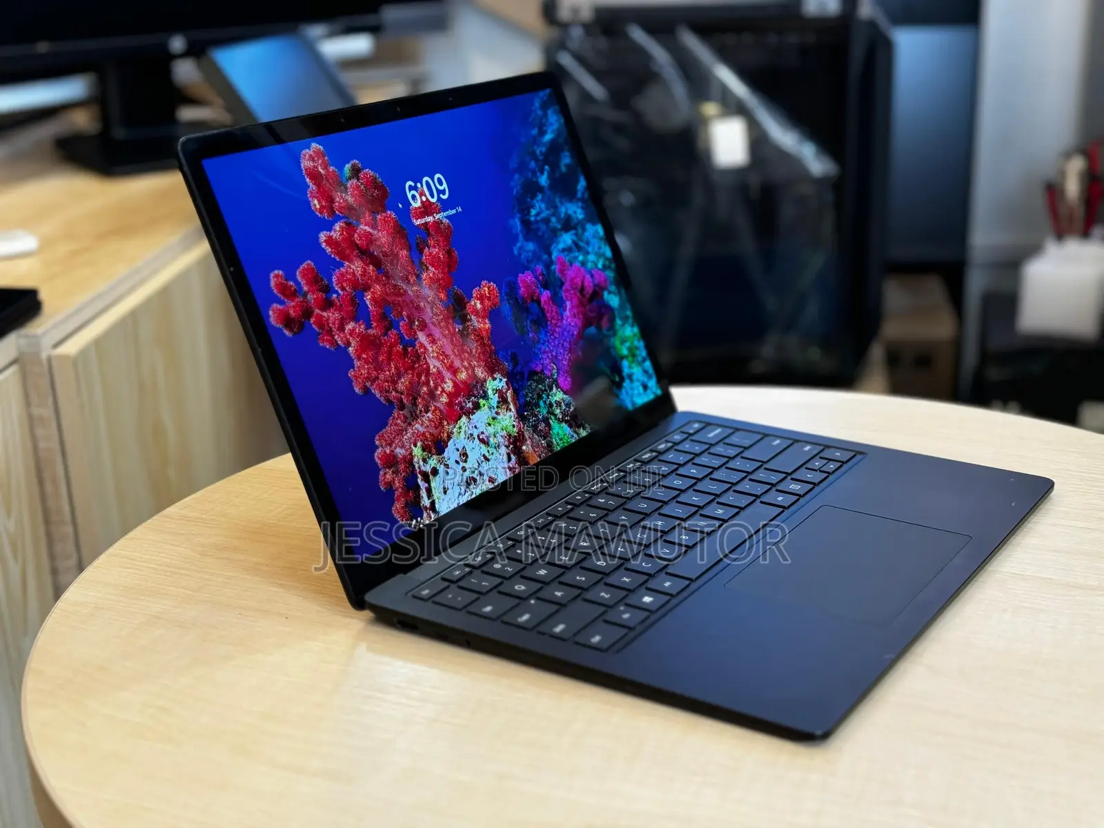 Laptop Microsoft 16GB Intel Core i7 SSD 256GB