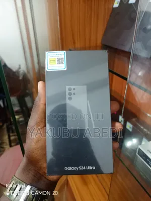 New Samsung Galaxy S24 Ultra 256 GB Black