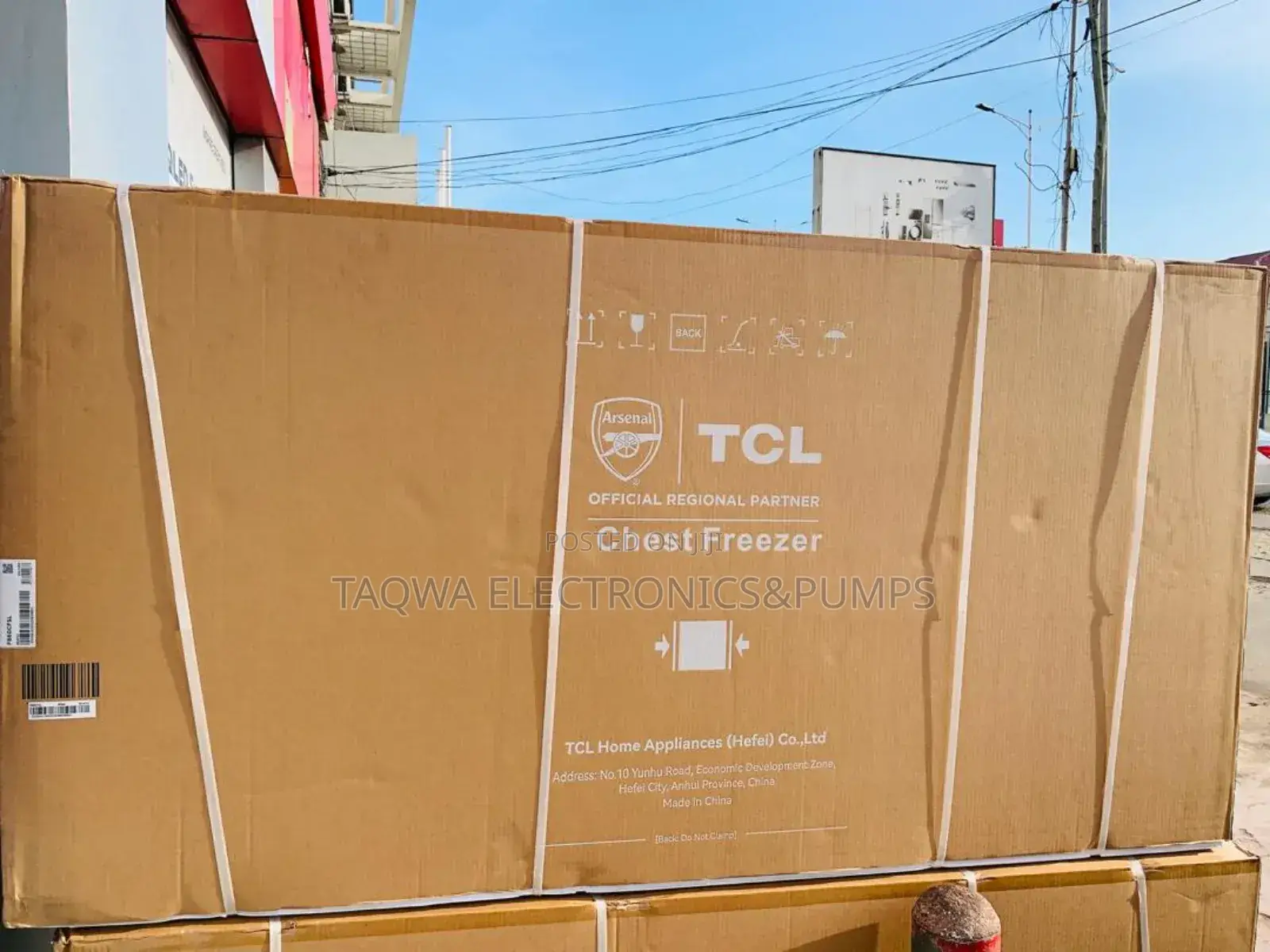Two Doors TCL 508l Chest Freezer