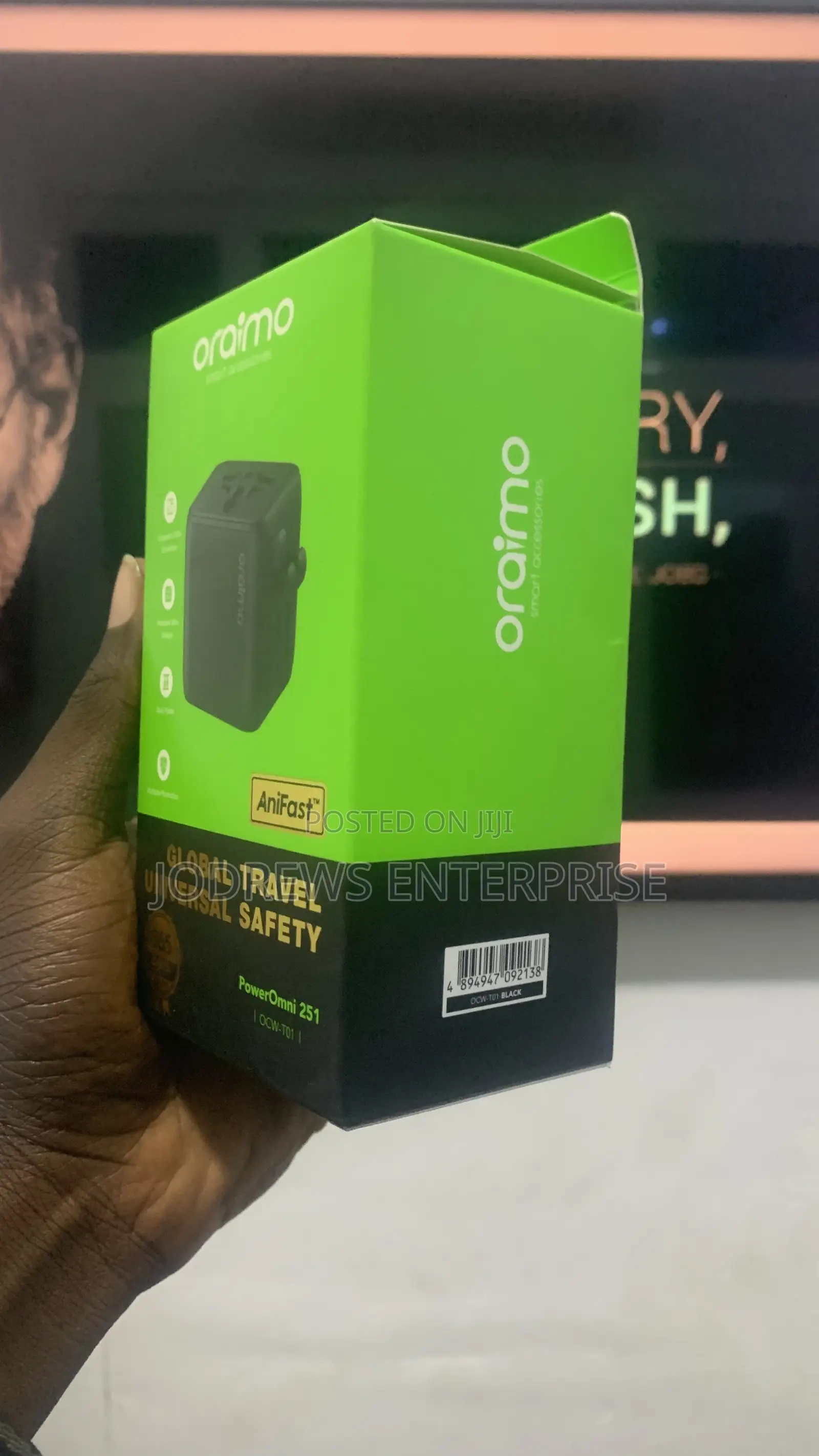 Oraimo Poweromni 251 2500w Multi-plug Travel Converter