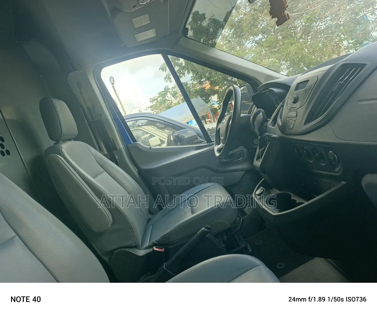 Ford Transit 2012 Blue