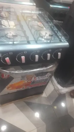 Icona 50 by 50 Gas Stove With Oven