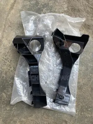 Toyota Matrix 2005-2008 Bumper Locker or Brackets
