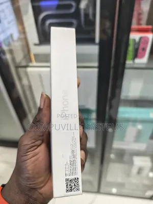 New Apple iPhone 17 256 GB White