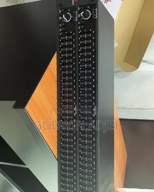 DBX Double Equalizer