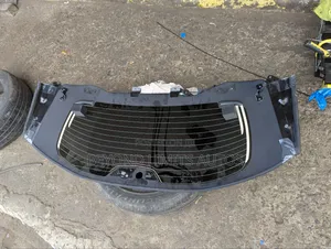 Toyota Highlander Back Glass