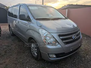 Hyundai Starex 2017 Silver