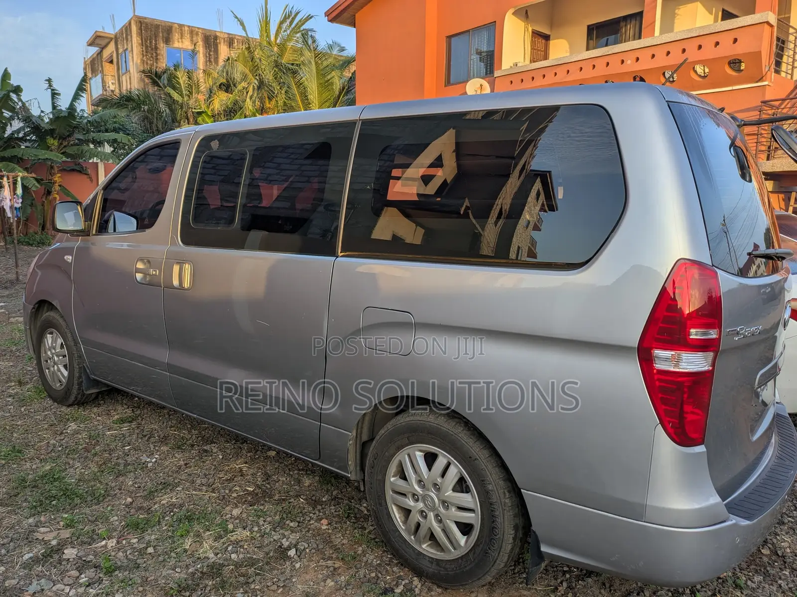 Hyundai Starex 2017 Silver