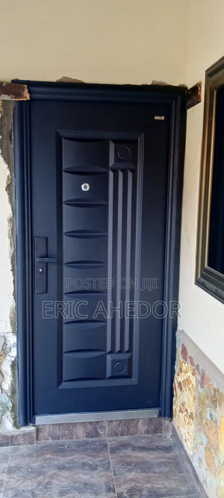 Original and Sed Beautiful Full Metal Door and Handles