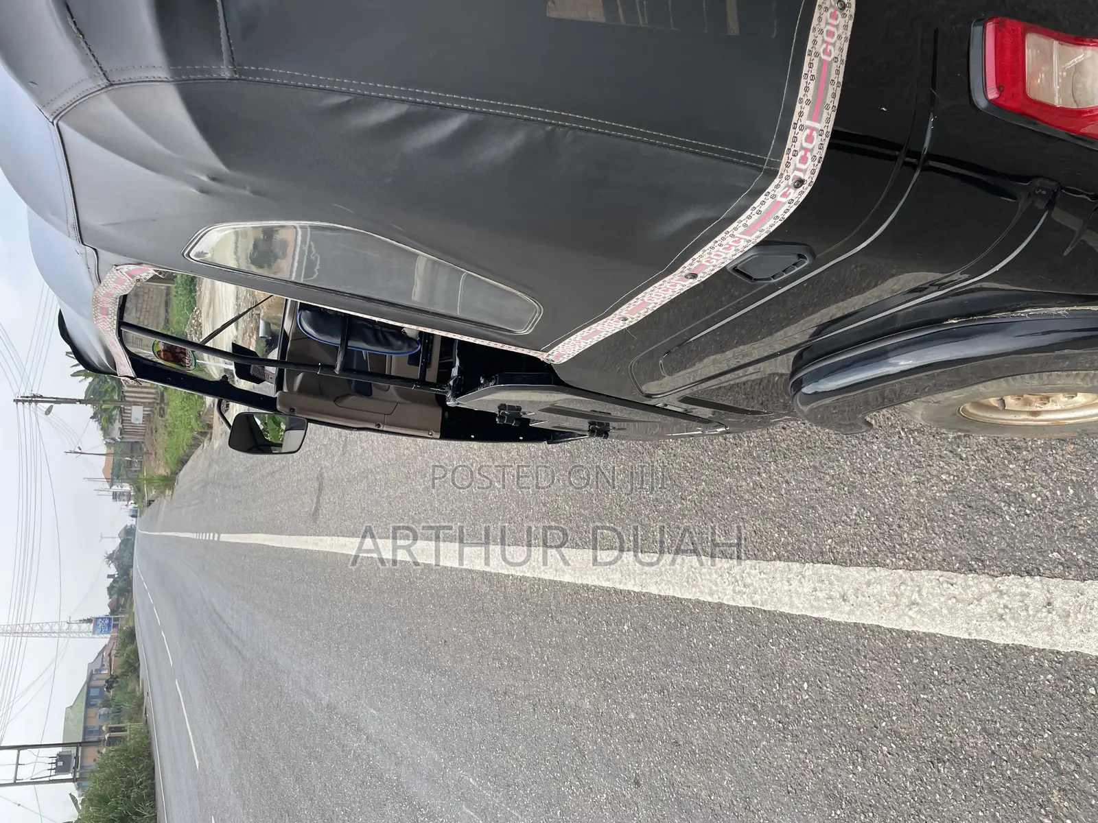 Bajaj RE 2025 Black