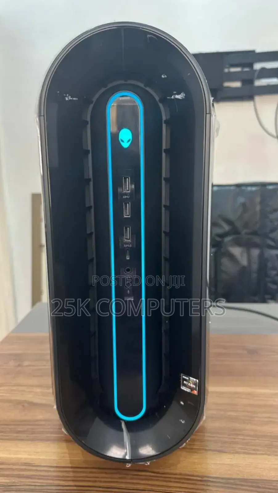 Desktop Computer Dell Aurora 24GB AMD Ryzen 5 HDD+SSD 512GB