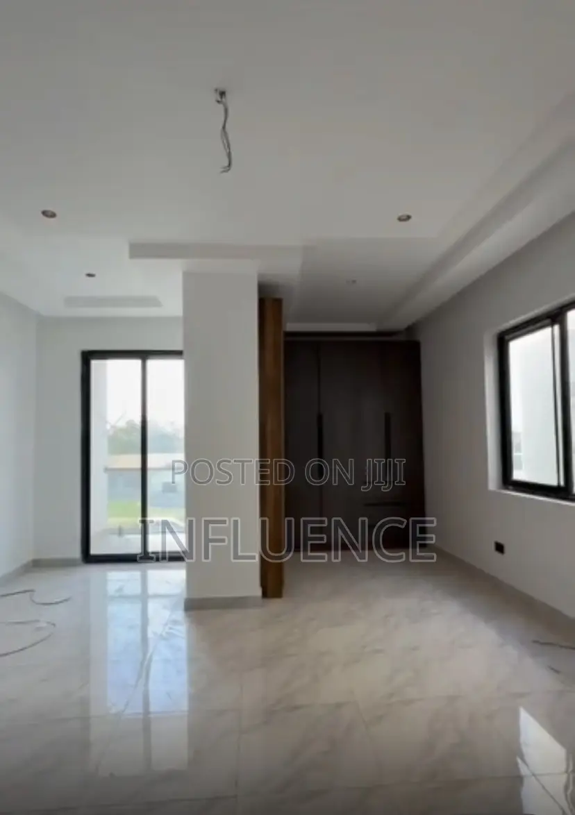 4bdrm House in Botwe, East Legon for sale