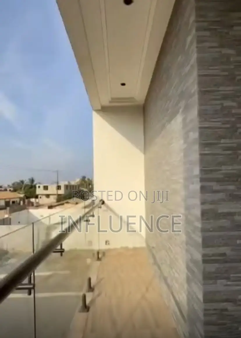 4bdrm House in Botwe, East Legon for sale