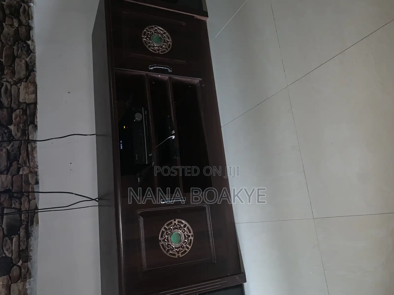 TV Stand 60inc