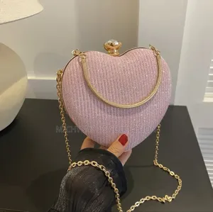 Classy Clutch