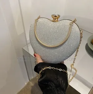 Classy Clutch
