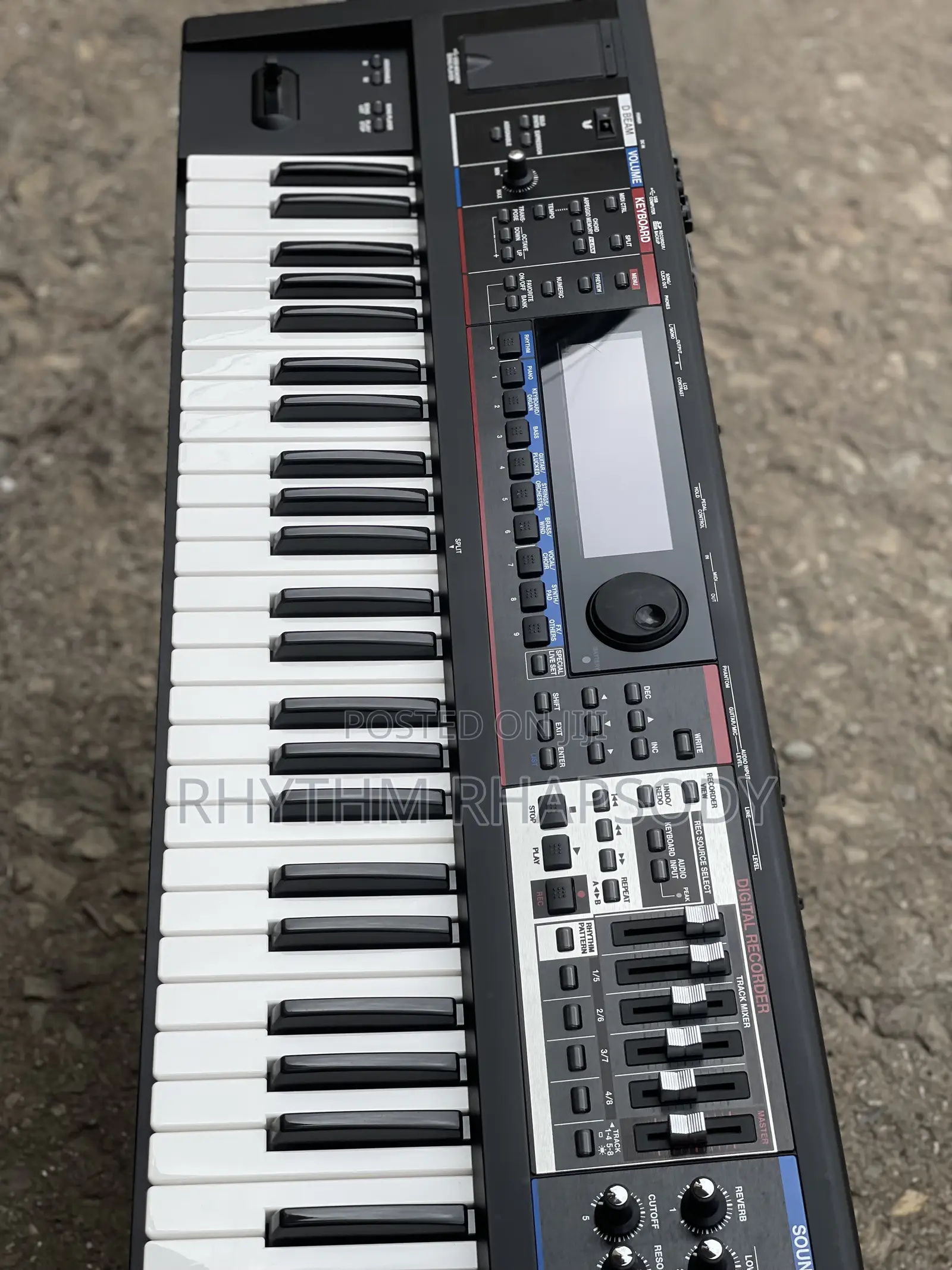 Roland Juno Gi