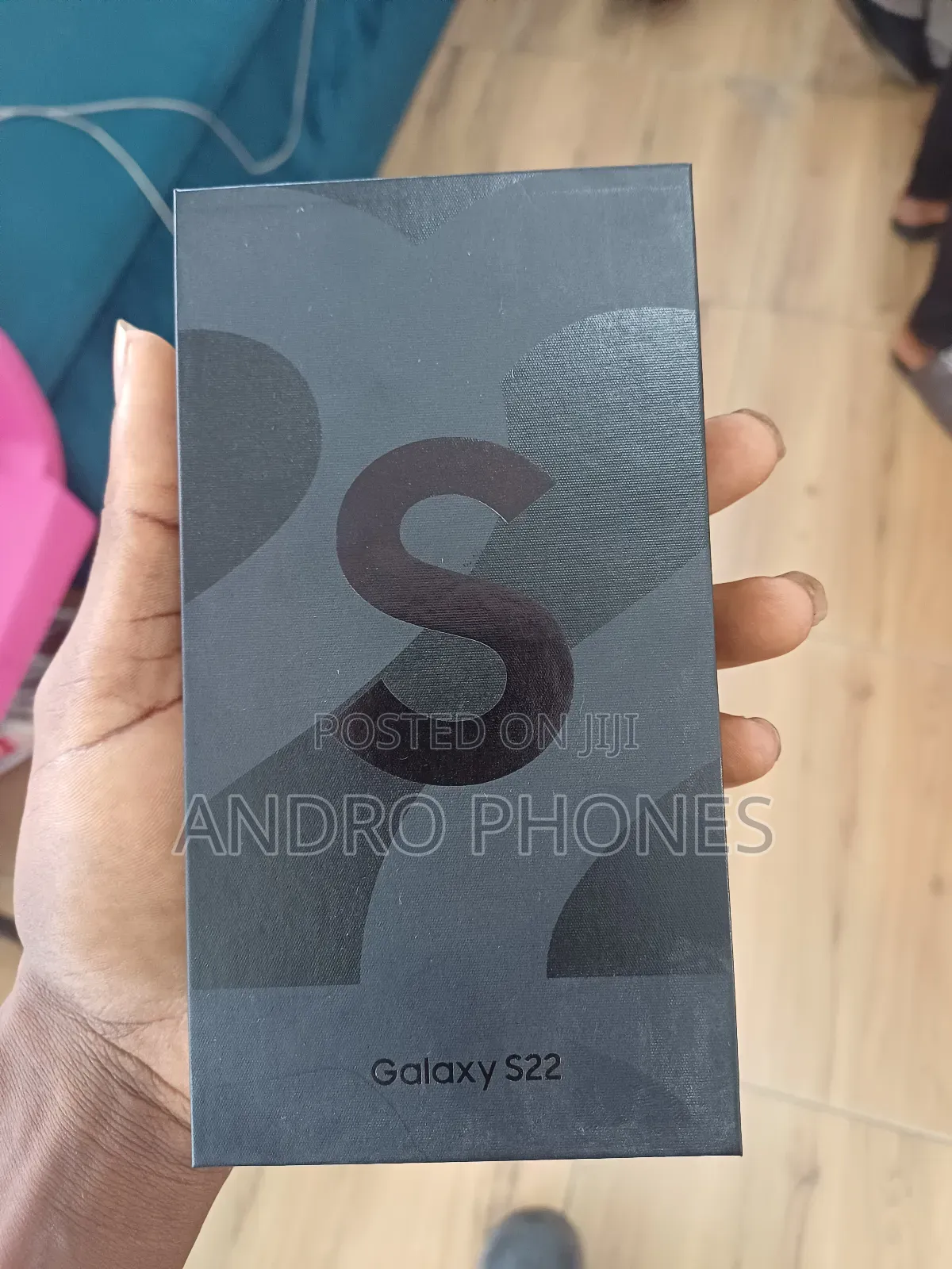 New Samsung Galaxy S22 5G 128 GB Black