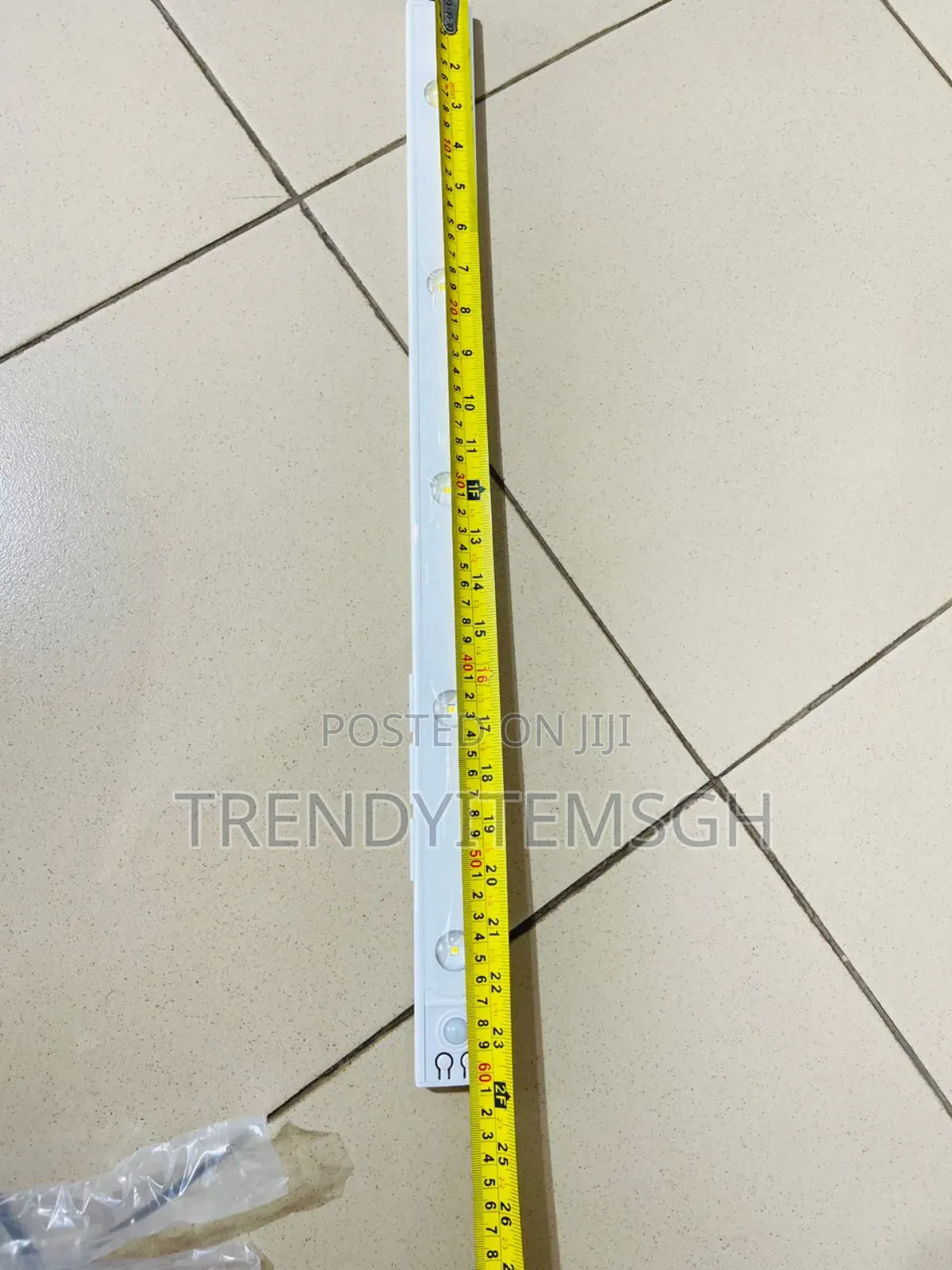 60cm Adjustable Brightness Led Cabinet Light 3 Color Temperature