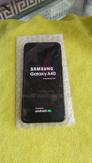 Samsung Galaxy A40 64 GB Black