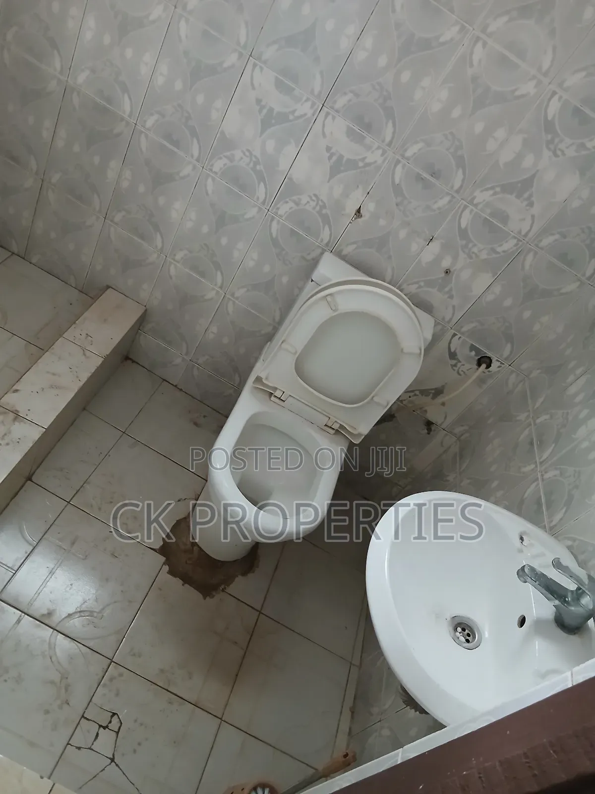 1bdrm Apartment in West Legon for rent