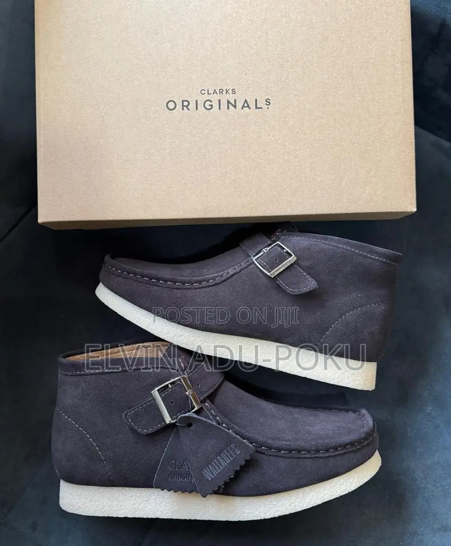 Clarks Wallabees Low Boots in Different Colours , Swipe>