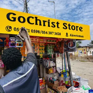 2d Outdoor Facial Signage for Gochrist Store