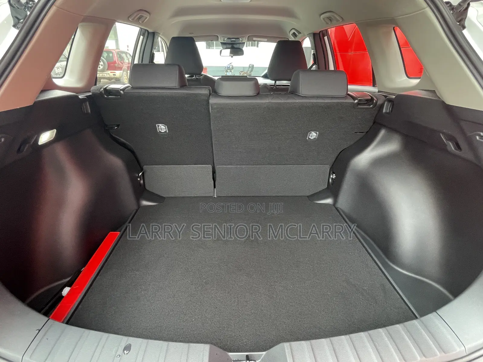 New Toyota Corolla Cross LE 2025 White