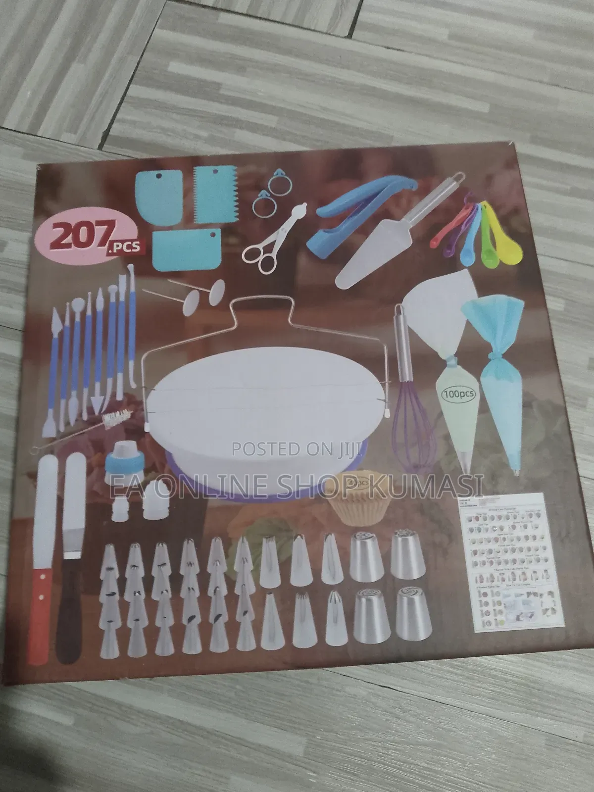 207 Pieces of Cake Tool Set