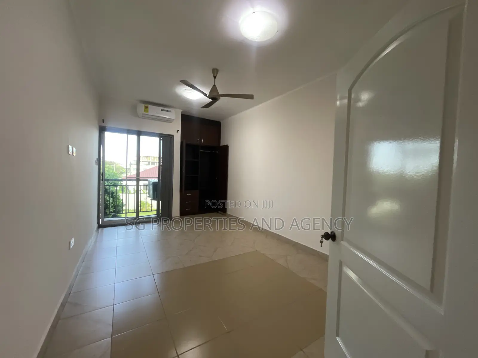 3bdrm Townhouse / Terrace in Tseaddo, Accra Metropolitan for rent