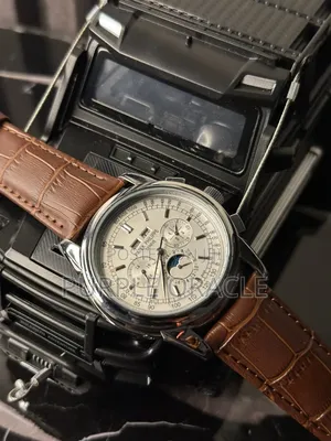 Classic Elegant Chronograph Patek Philippe Leather Watch