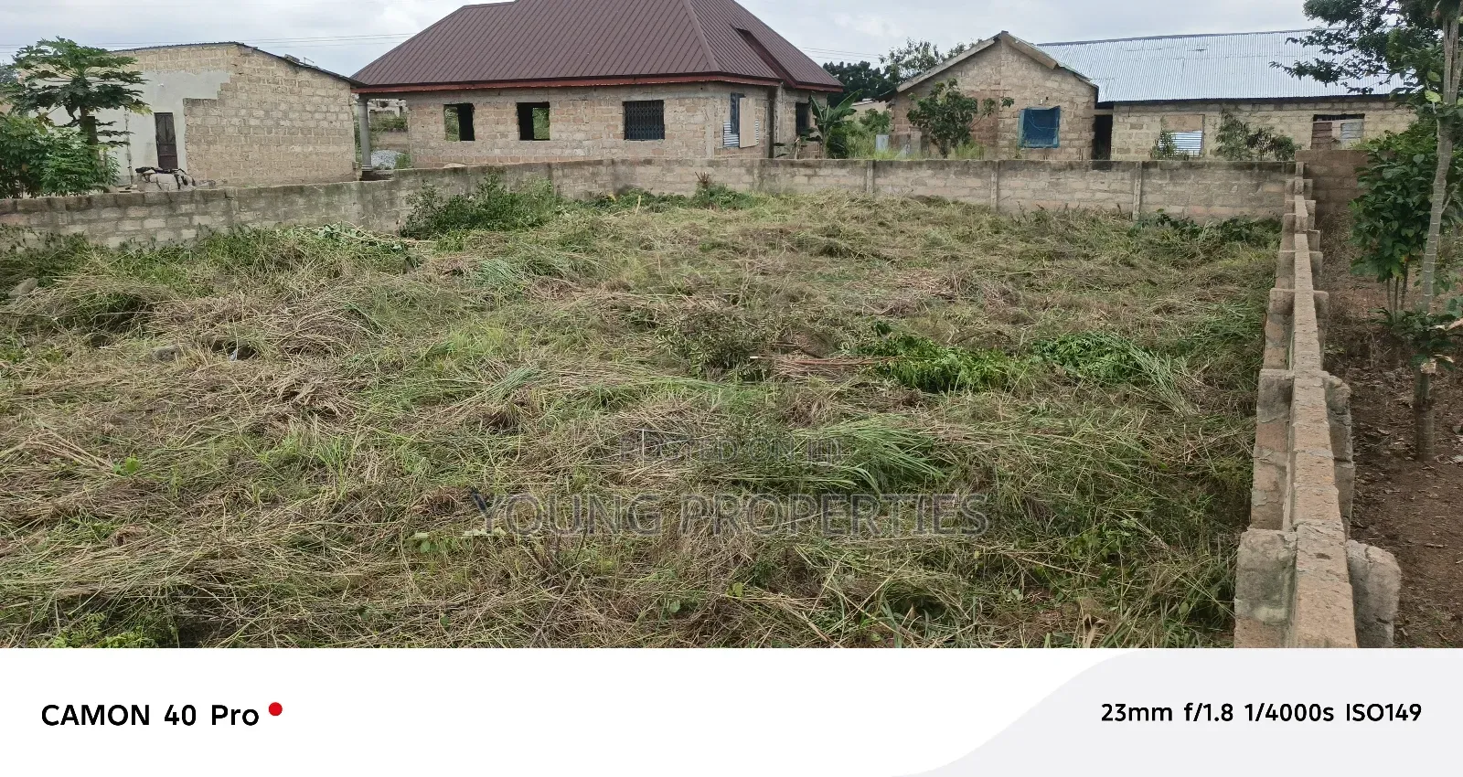 One Plot for Sale Amasaman Danchira 90,000