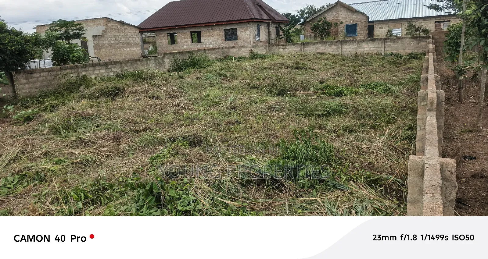 One Plot for Sale Amasaman Danchira 90,000