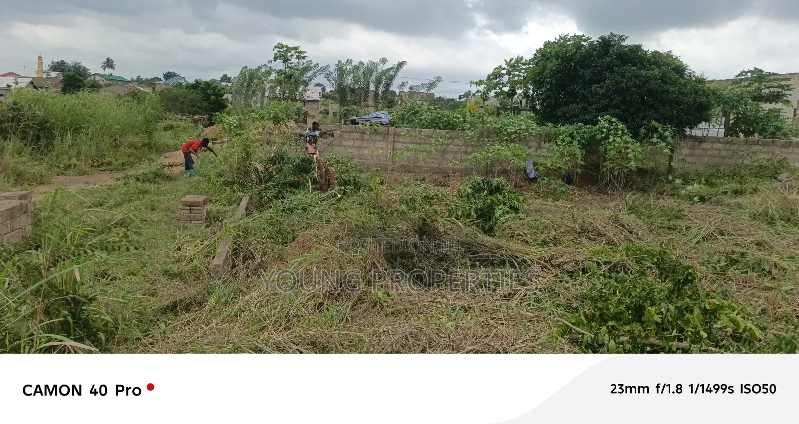 One Plot for Sale Amasaman Danchira 90,000