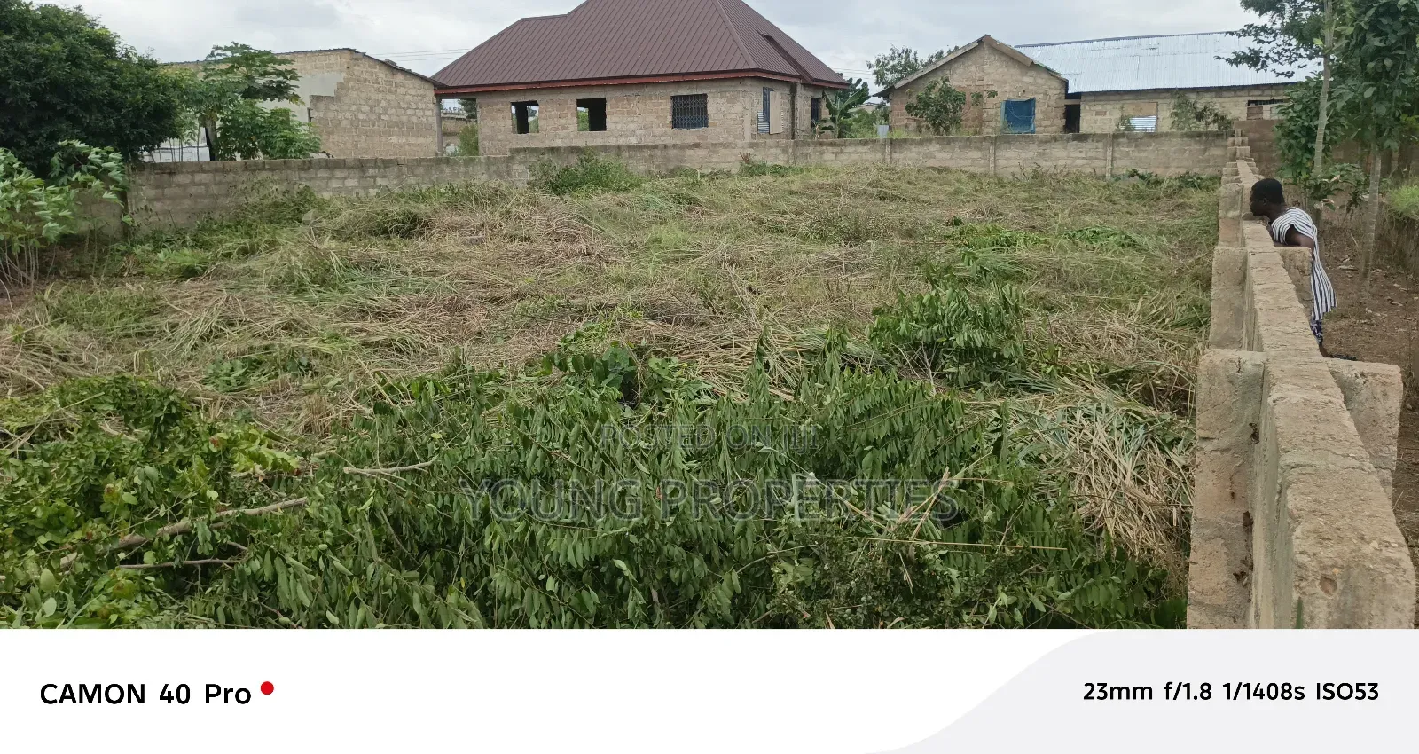 One Plot for Sale Amasaman Danchira 90,000