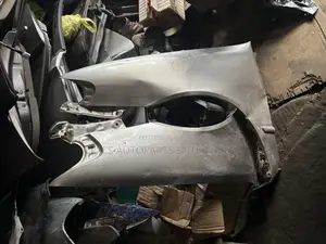 Toyota Corolla 2001/ 110 Bonnet And Fenders Available