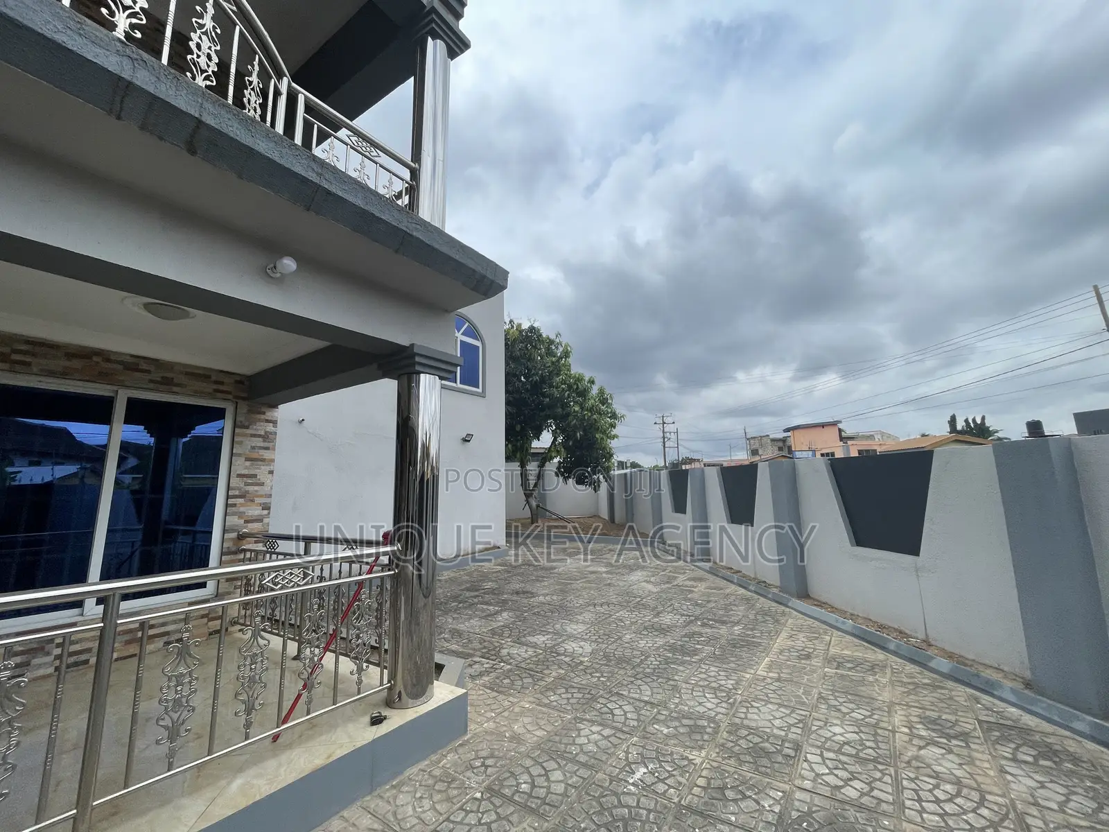7bdrm House in Unique Key Agency, East Legon for rent