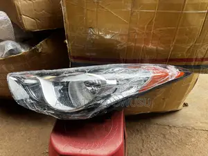 Elantra 2011-2013 Headlight