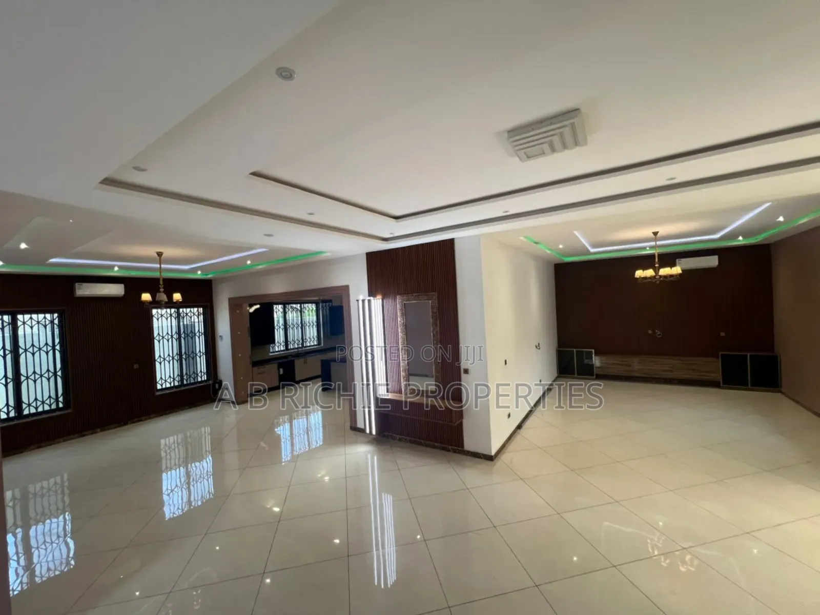 5bdrm Mansion in Ab Richie Properties, Regimanuel Gray Estates for sale