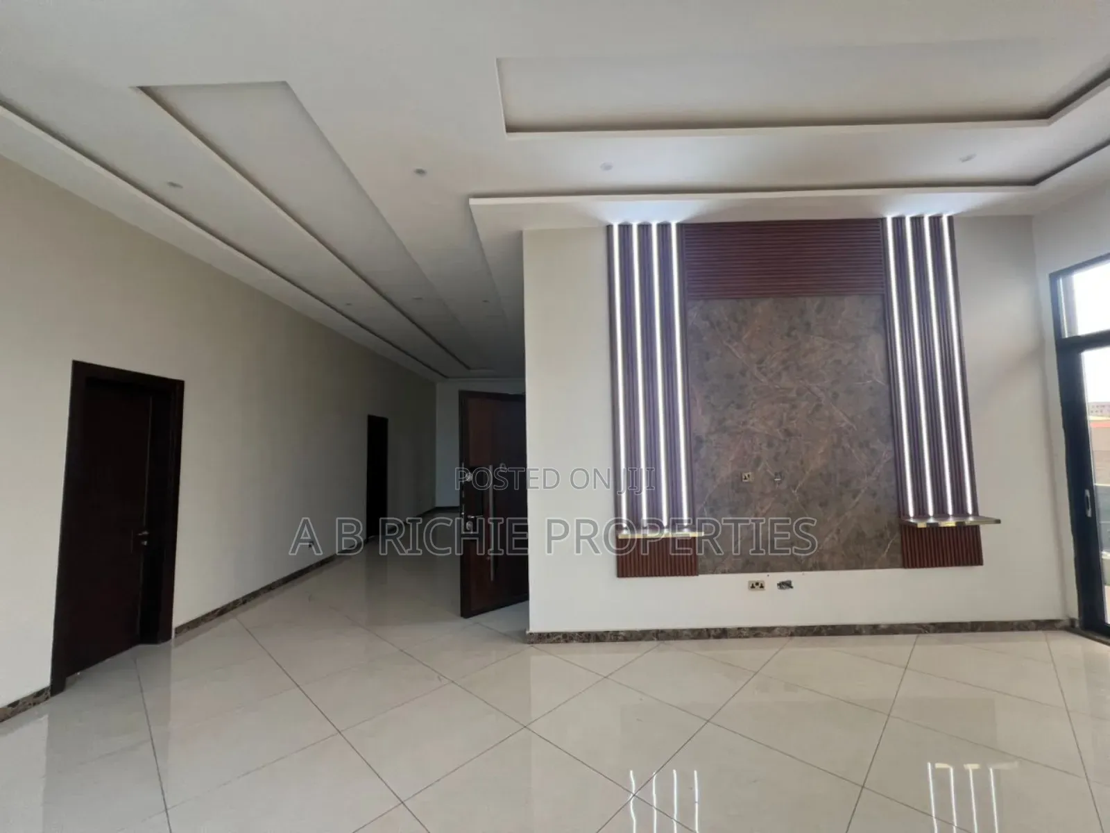 5bdrm Mansion in Ab Richie Properties, Regimanuel Gray Estates for sale