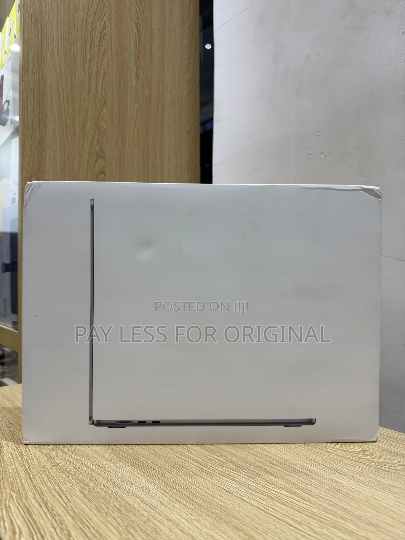 New Laptop Apple MacBook Air 2024 M3 15-Inch 8GB Apple M3 SSD 512GB