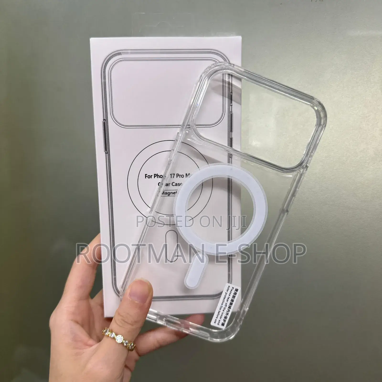 Clear Case With Magsafe for the iPhone 17 Pro and Pro Max