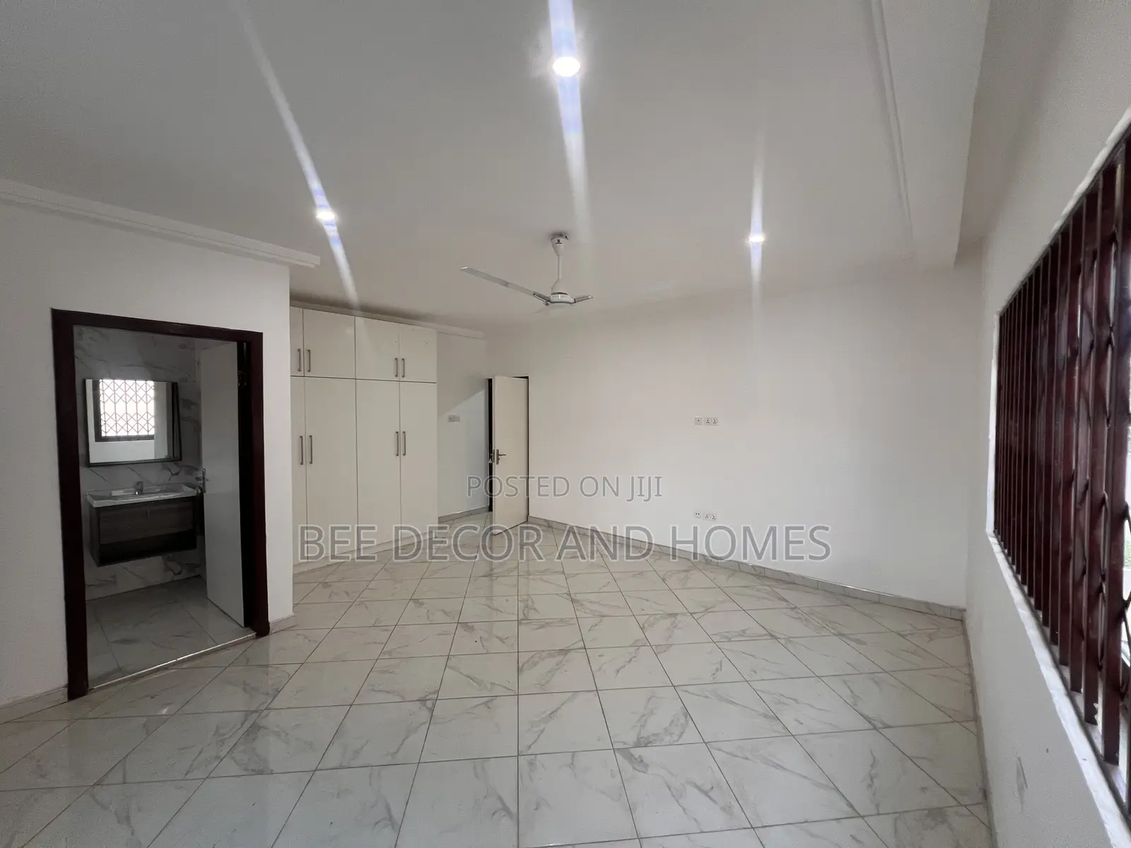 3bdrm Townhouse / Terrace in Bee Decor & Homes, Oyarifa for rent
