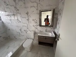 3bdrm Townhouse / Terrace in Bee Decor & Homes, Oyarifa for rent