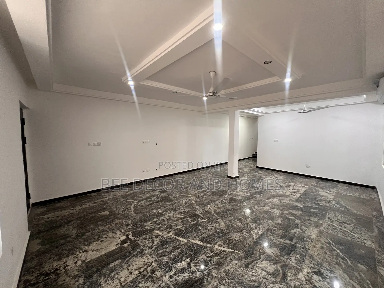 3bdrm Townhouse / Terrace in Bee Decor & Homes, Oyarifa for rent