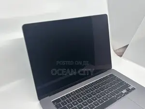Laptop Apple MacBook Air 2023 M2 8GB Apple M2 Ultra SSD 512GB