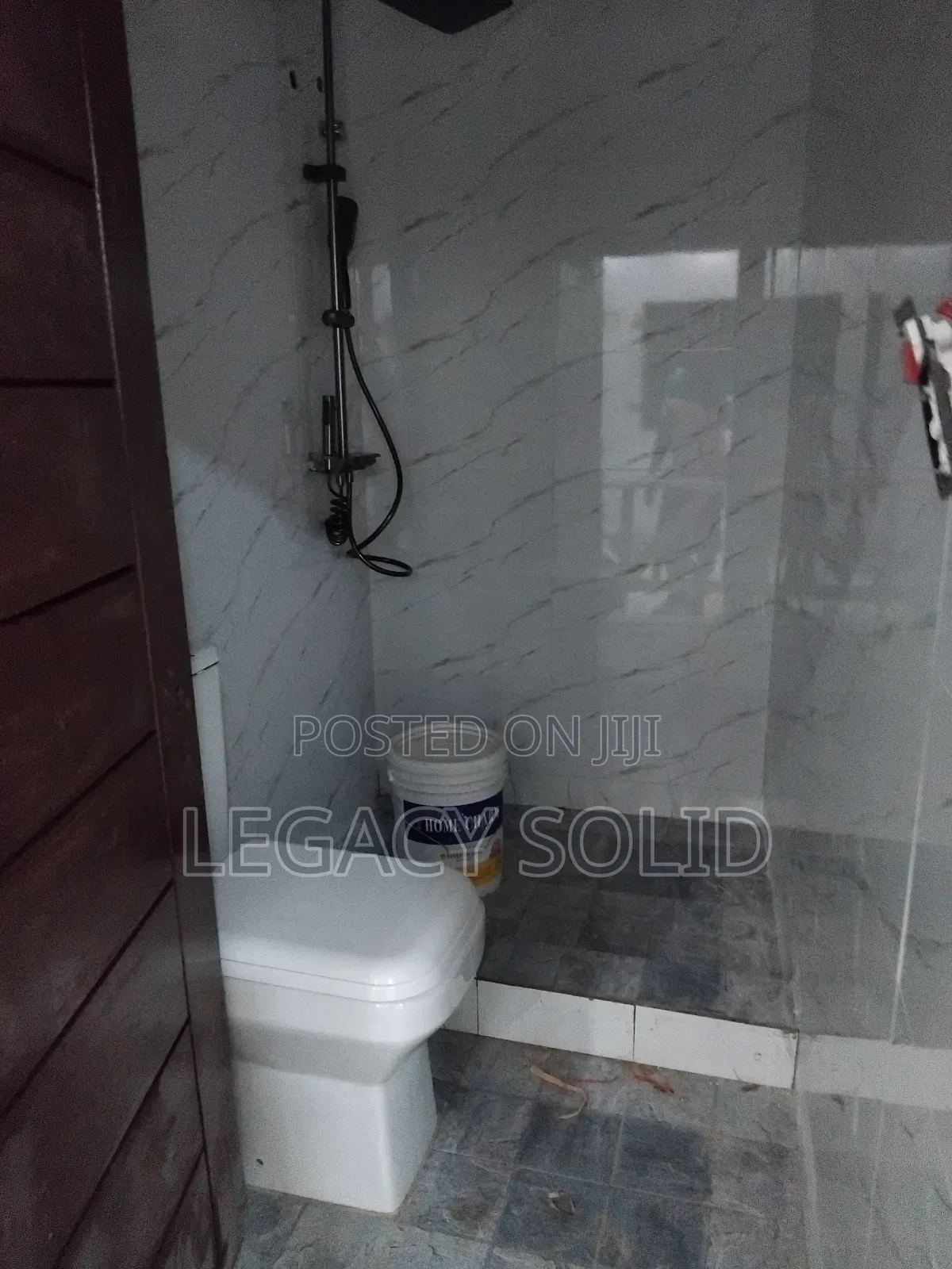 1bdrm Apartment in Legacy Solid Real, New Town for rent