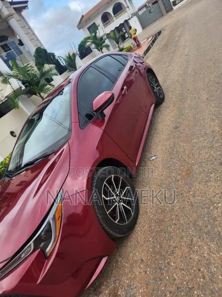Toyota Corolla SE 2022 Red