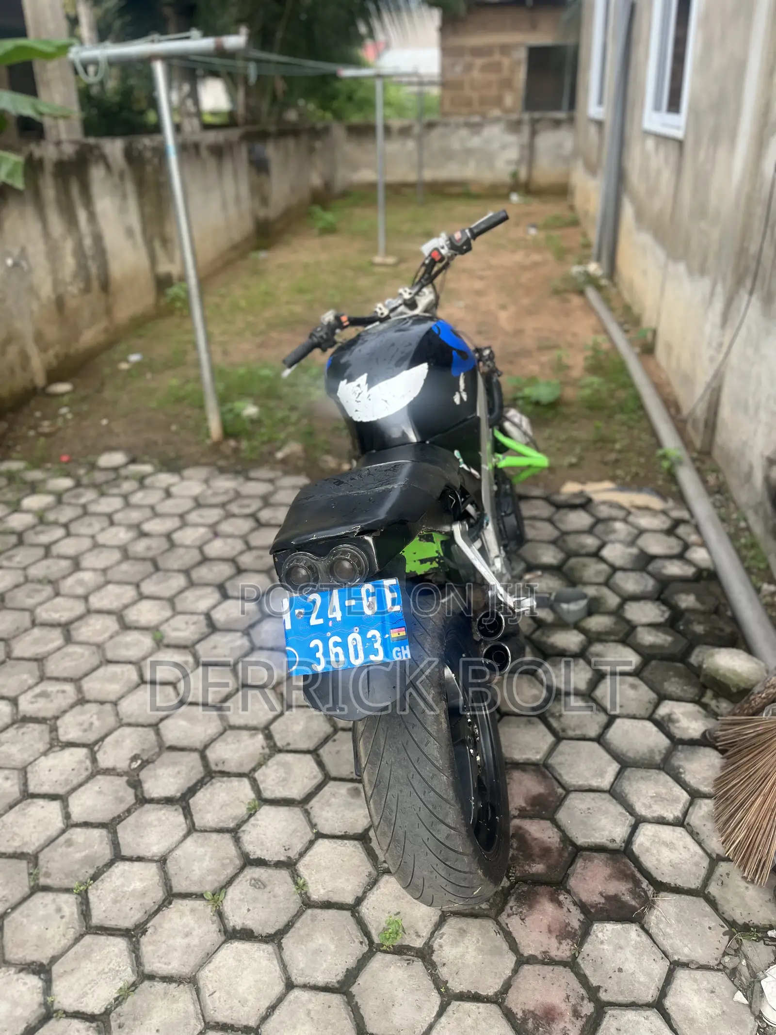 Honda VFR 700F 2019 Black
